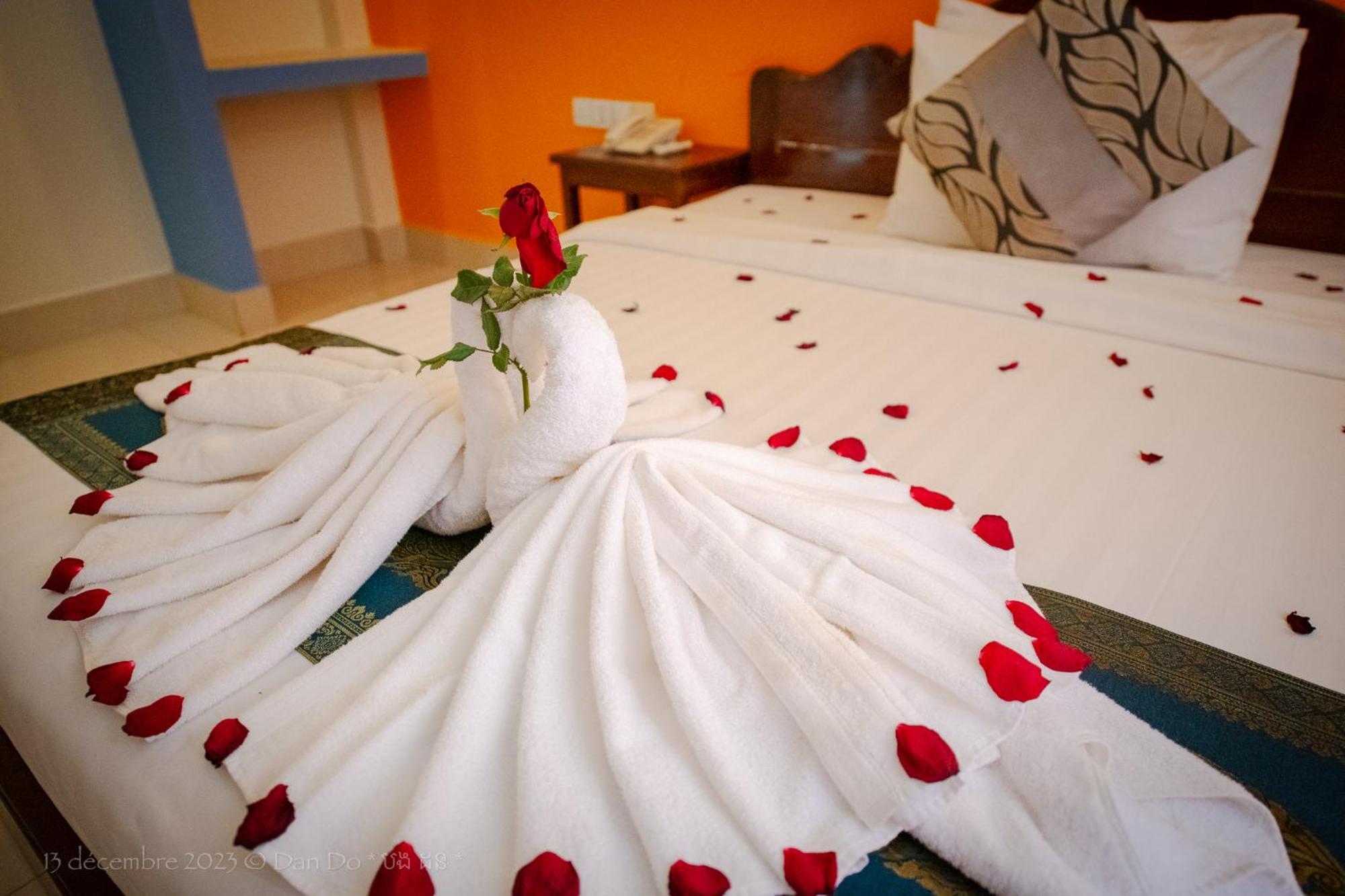 Plumeria Hotel & Spa Сием Реап Екстериор снимка