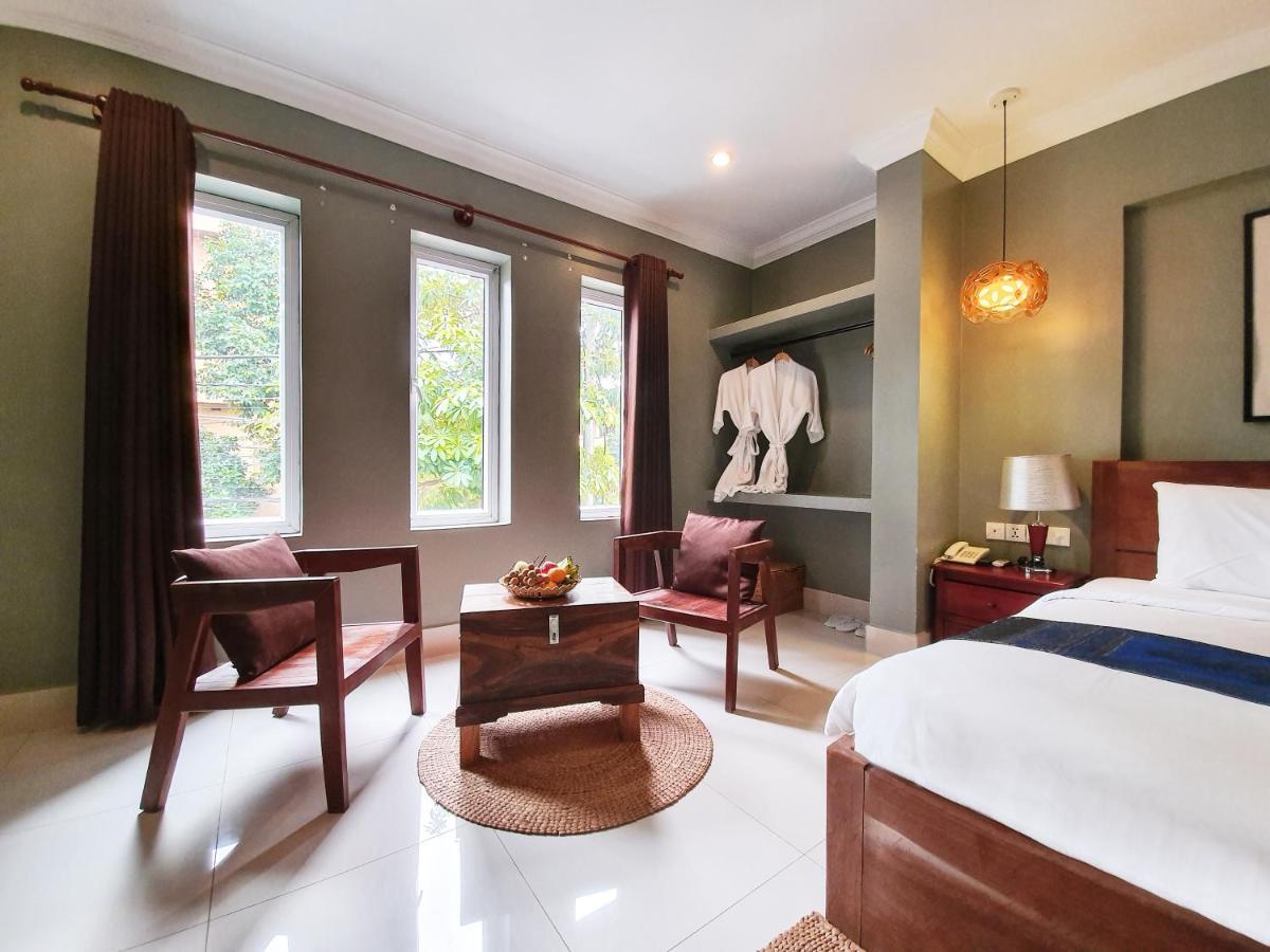 Plumeria Hotel & Spa Сием Реап Екстериор снимка